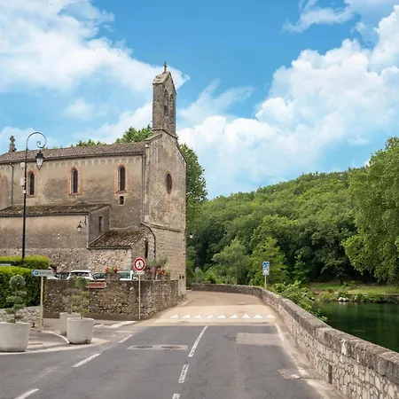 Majestic In With Hot Tub, Cleaning Included Holiday home Laroque (Herault)