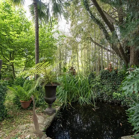 Majestic In With Hot Tub, Cleaning Included Holiday home *